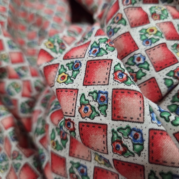 Vintage Rate Blocks Floral Cotton Sewing - Quilting Fabric 3 YARDS - Picture 6 of 9